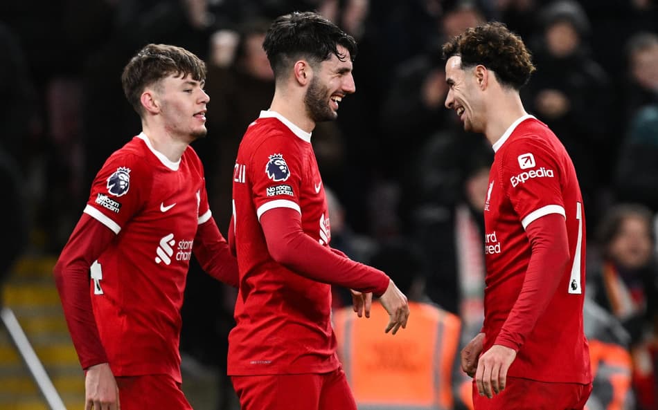 Técnico de gigante europeu descarta assumir o Liverpool: ‘Não tenho interesse’