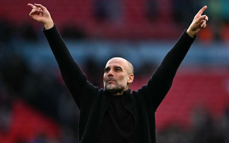 Manchester City contrata promessa da zaga por 40 milhões de euros