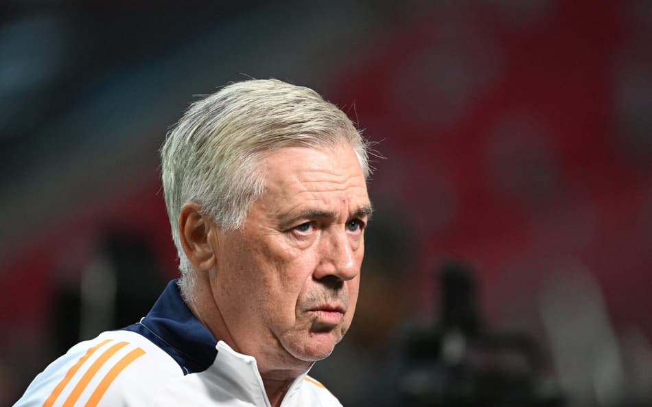 Ancelotti pode tomar decisão surpreendente envolvendo brasileiro no Real Madrid