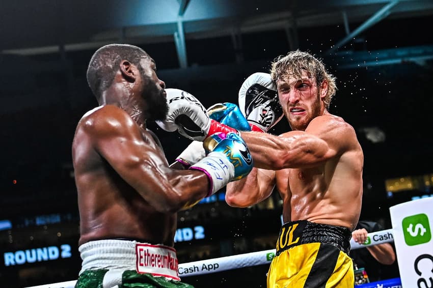Mayweather e Paul Logan