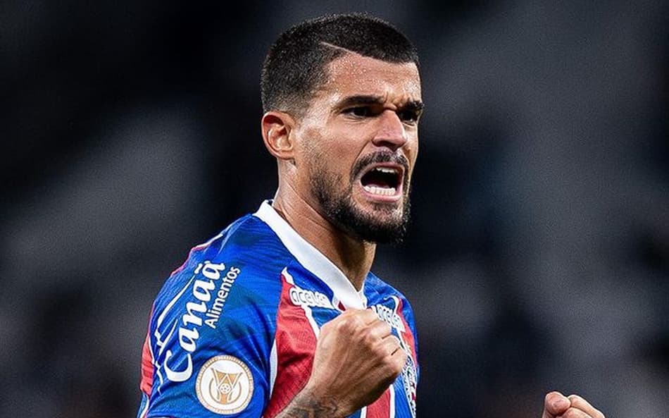 Cauly retoma boa fase no Bahia e tenta recuperar protagonismo