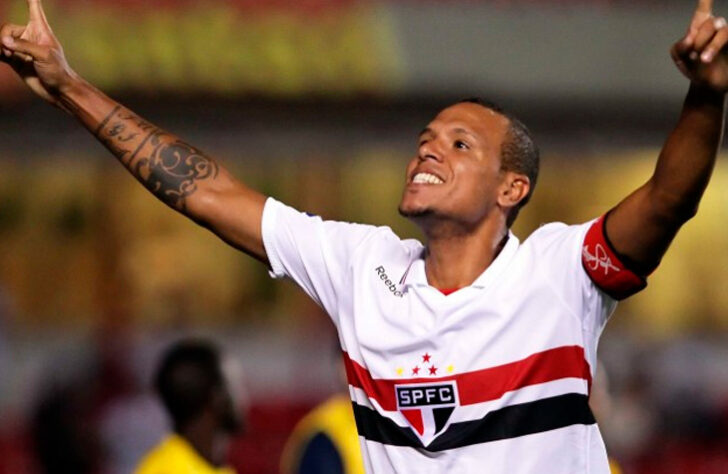 São Paulo - Luis Fabiano (212 gols) São Paulo - Luis Fabiano (212 gols)