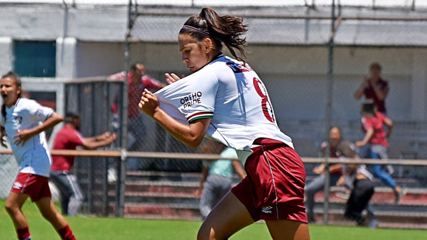 Luiza Travassos, pelo Fluminense, campeã do Brasileirão Feminino Sub-18.