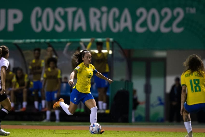 Bruninha na Copa do Mundo Sub-20 na Costa Rica em 2022 (Foto: Thaís Magalhães/ CBF)