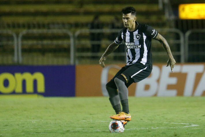 Victor Cuesta venceu por 16 a 4 Victor Cuesta venceu por 16 a 4