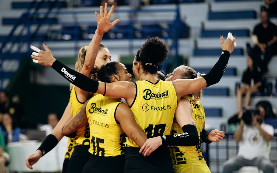 Praia Clube conquista vaga no Mundial de Vôlei Feminino 2025; veja classificados