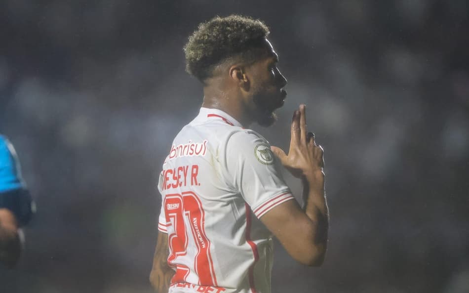 Torcedores vão à loucura com invencibilidade do Inter: ‘Máquina’