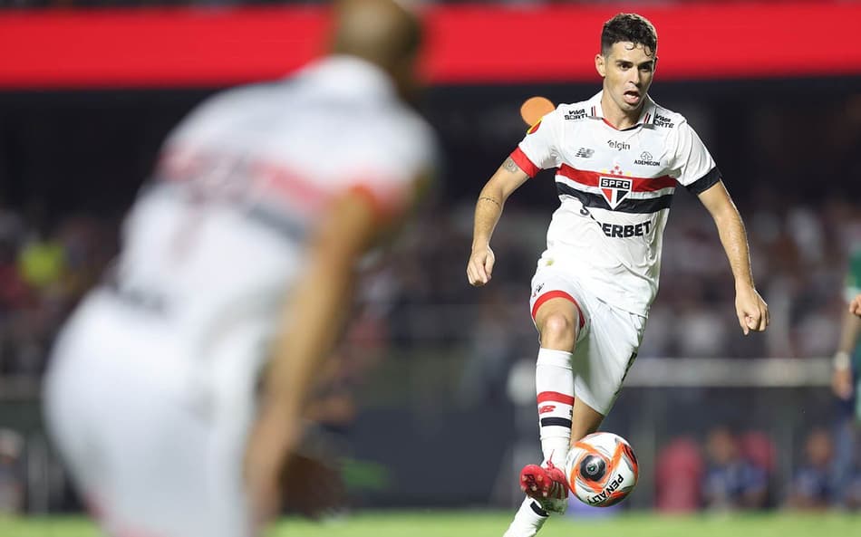 Números e desempenho: Oscar aposta no São Paulo para voltar à Seleção Brasileira