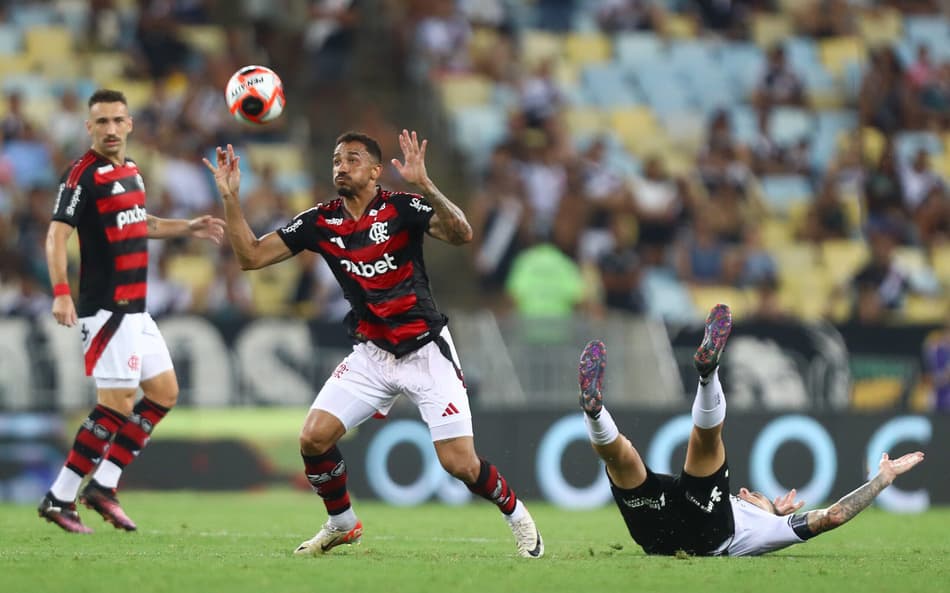 Filipe Luís revela gravidade da ‘lesão’ de Danilo, zagueiro do Flamengo