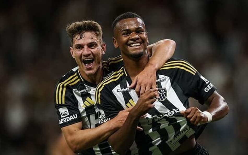 Atlético-MG negocia venda de jovem atacante