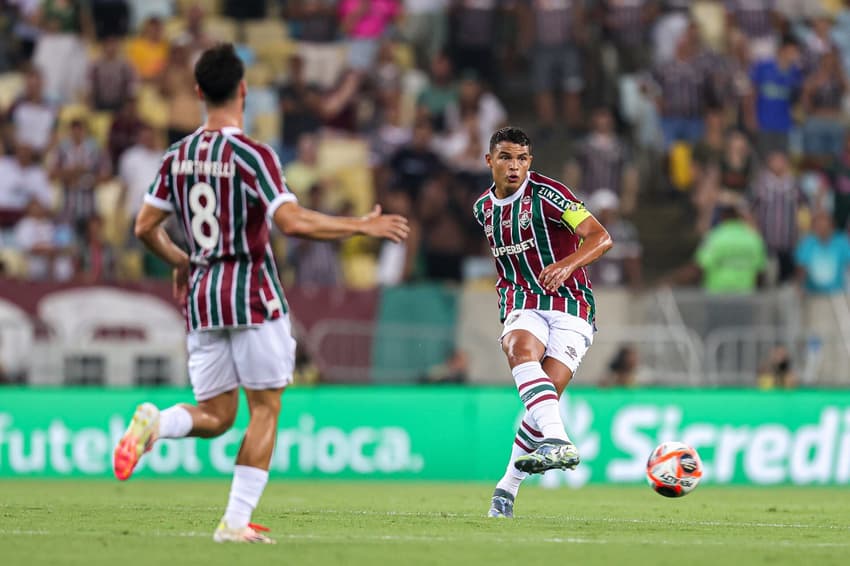 Thiago Silva em campo pelo Fluminense
