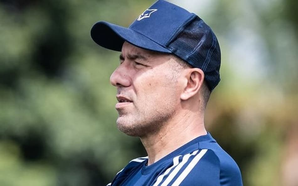 Escalações de Cruzeiro x Bragantino: Jardim improvisa na lateral