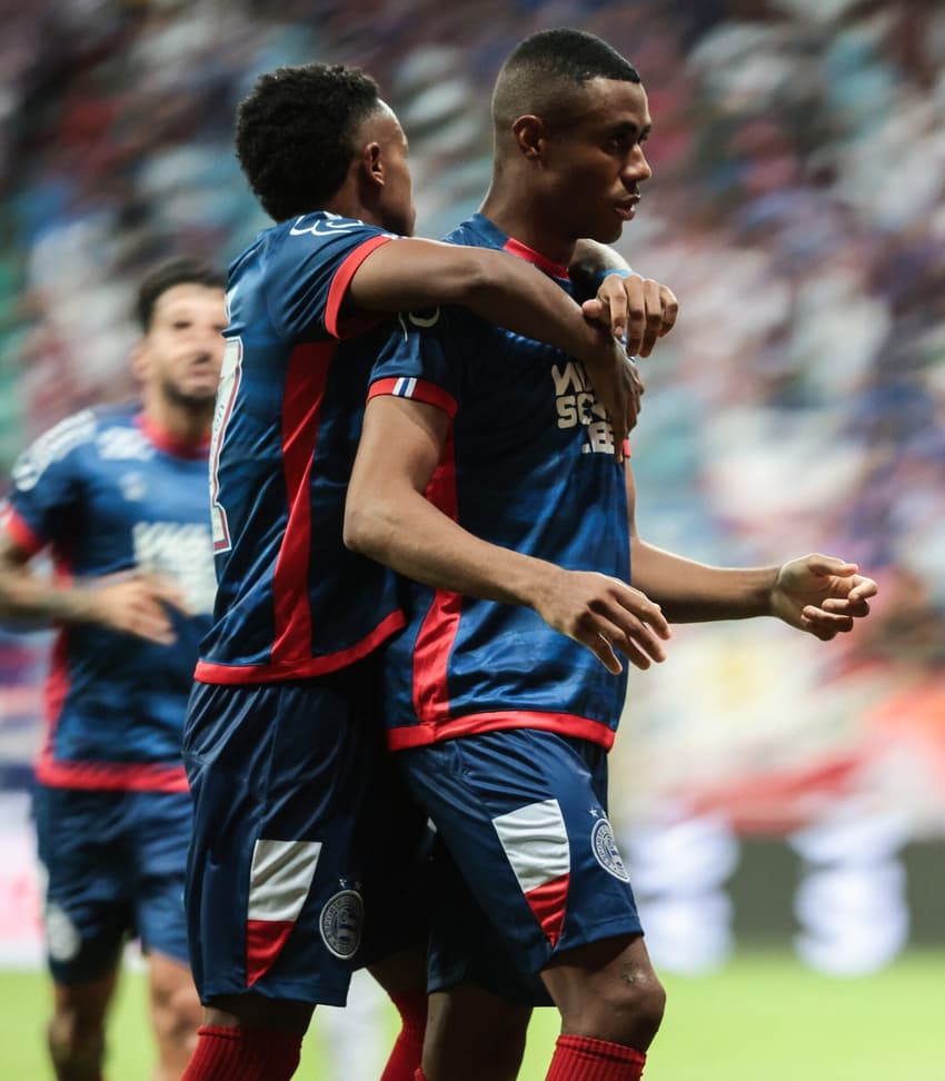 Erick comemora um dos gols contra o Ceará, pela Copa do Nordeste (Foto: Letícia Martins/EC Bahia)