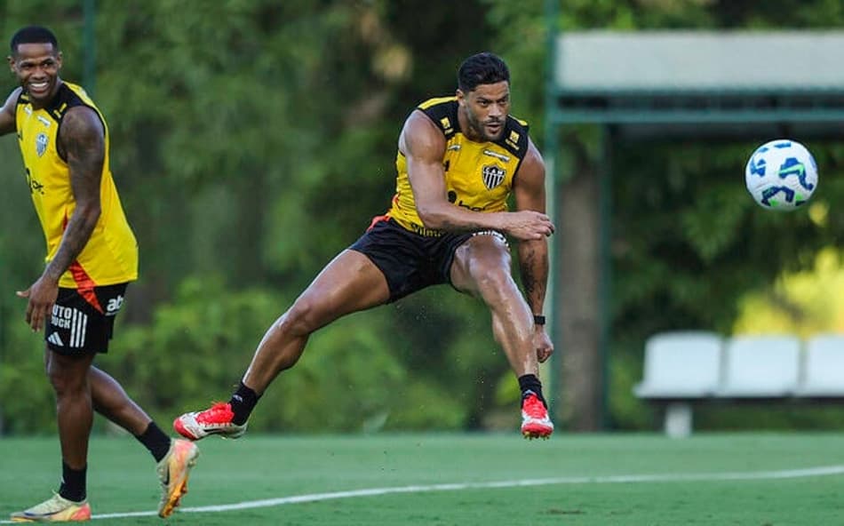 Atlético-MG: atacantes à disposição para estreia no Brasileirão