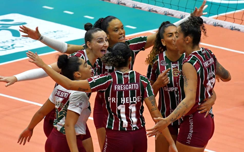 Fluminense vence Bauru na busca pela semi da Superliga Feminina de Vôlei