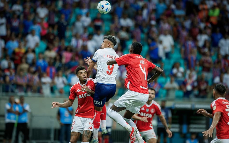 Inter arranca empate no fim contra o Bahia na Libertadores