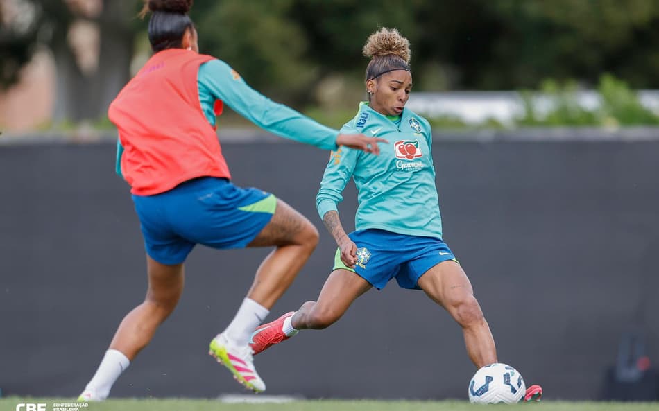 Luany mostra confiança na Seleção contra Estados Unidos: ‘temos nossa identidade’