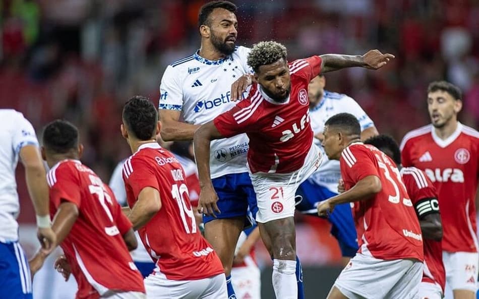 Árbitro relata em súmula reclamação de dono da SAF do Cruzeiro