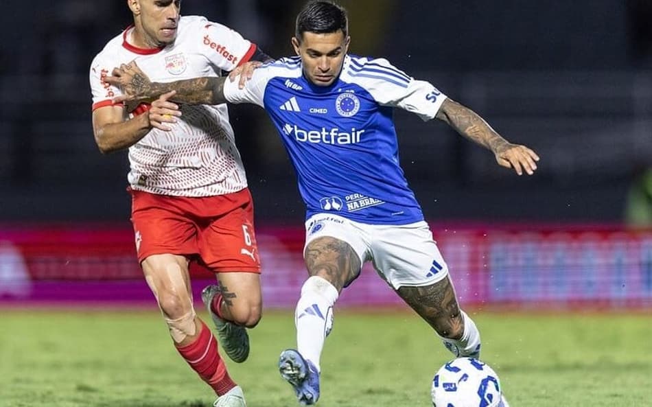 Cruzeiro poupa titulares contra Palestino, pela Sul-Americana