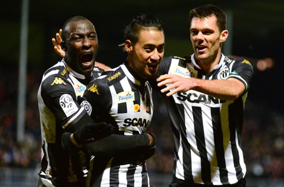Angers aproveita tropeço do Monaco e assume vice-liderança do Francês