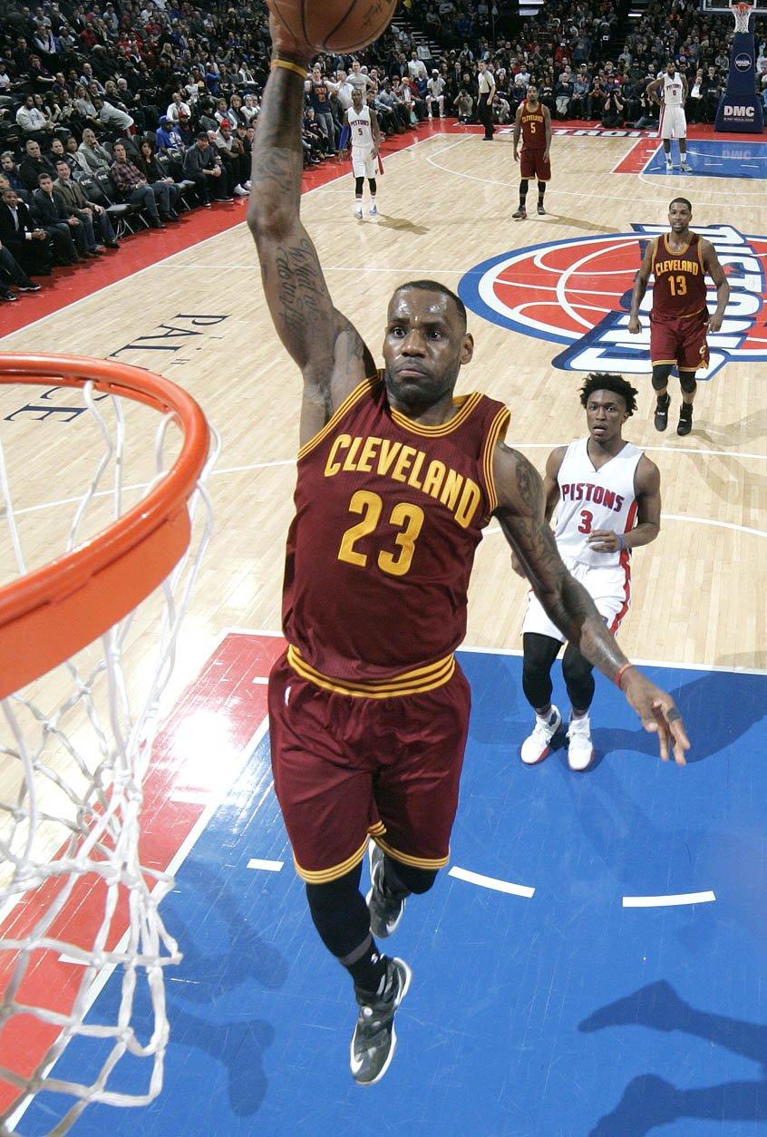HOME - Detroit Pistons x Cleveland Cavaliers - NBA - LeBron James (Foto: Allen Einstein/ NBAE/ Getty Images/AFP)
