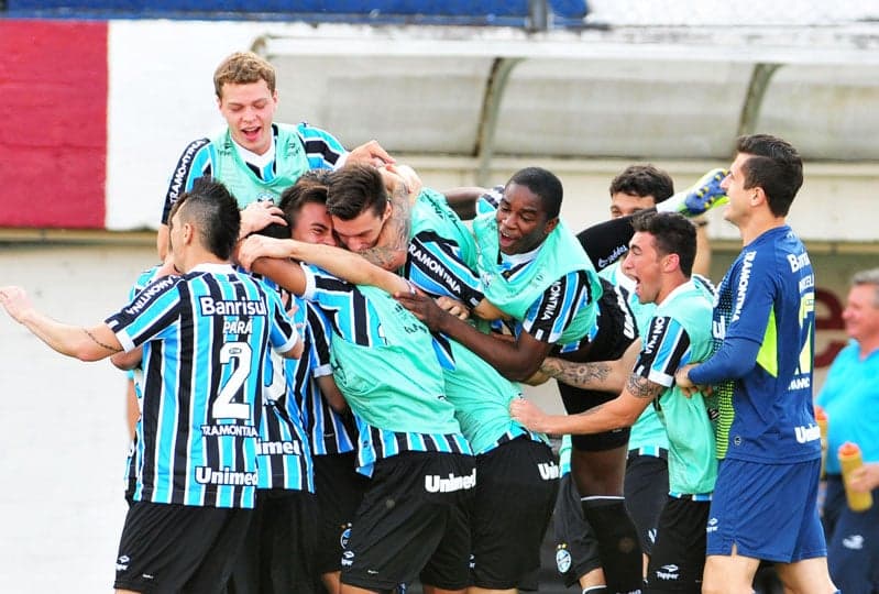 Inter e Grêmio ficam no empate, no Gre-Nal 398 (Foto: Ricardo Rímoli/LANCE!Press)