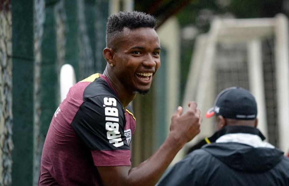 Com o São Paulo, Thiago Mendes jogará em ‘casa’ pela 1ª vez na vida