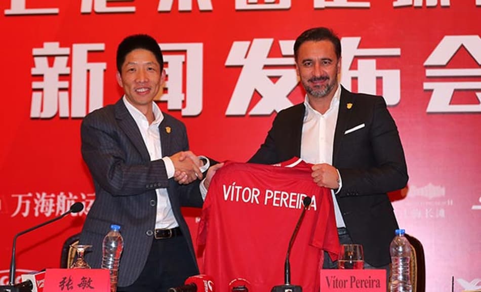 Shanghai SIPG aposta em português para suceder André Villas-Boas
