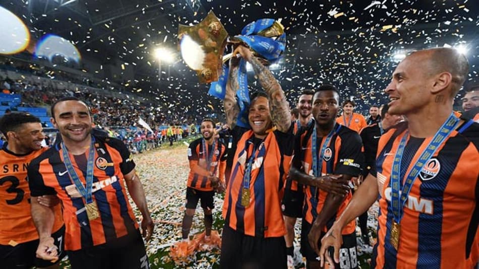 Brasileiros celebram mais uma conquista pelo Shakhtar Donetsk