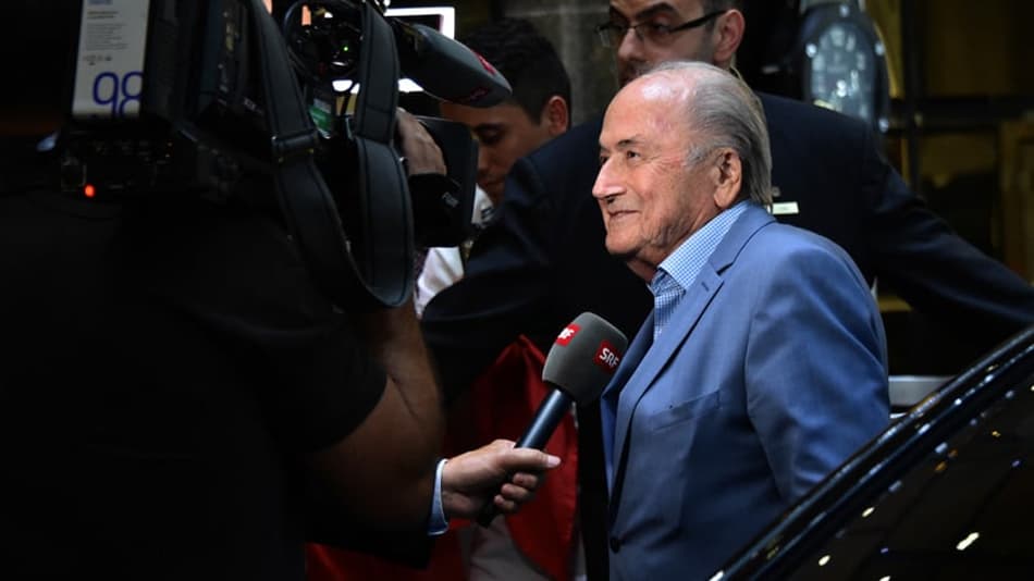 Ex-presidente da Fifa, Joseph Blatter é internado em estado grave na Suíça