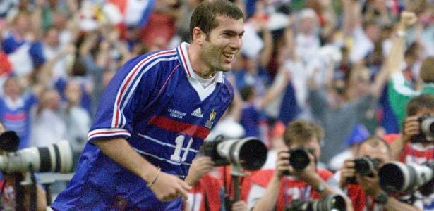 Zidane acabou deixando uma marca em sua carreira com a cabeçada na final da Copa de 2006 (Foto: Gabriel Bouys/AFP)
