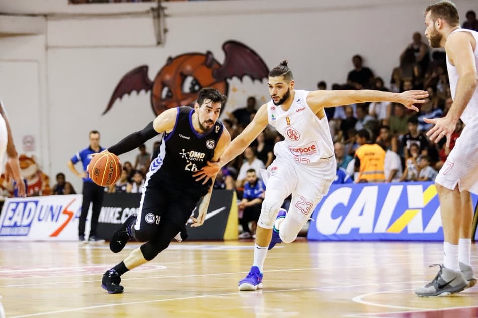 Pinheiros cresce no fim e comemora vitória sobre o Paulistano pelo NBB