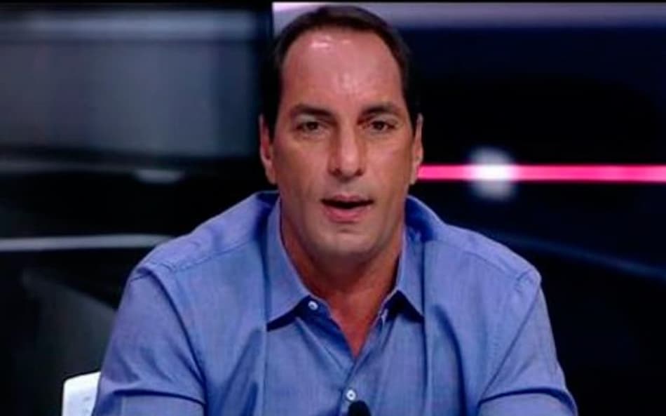Ex-Vasco, Souza revela decepção com Edmundo: ‘Me humilhou muito’