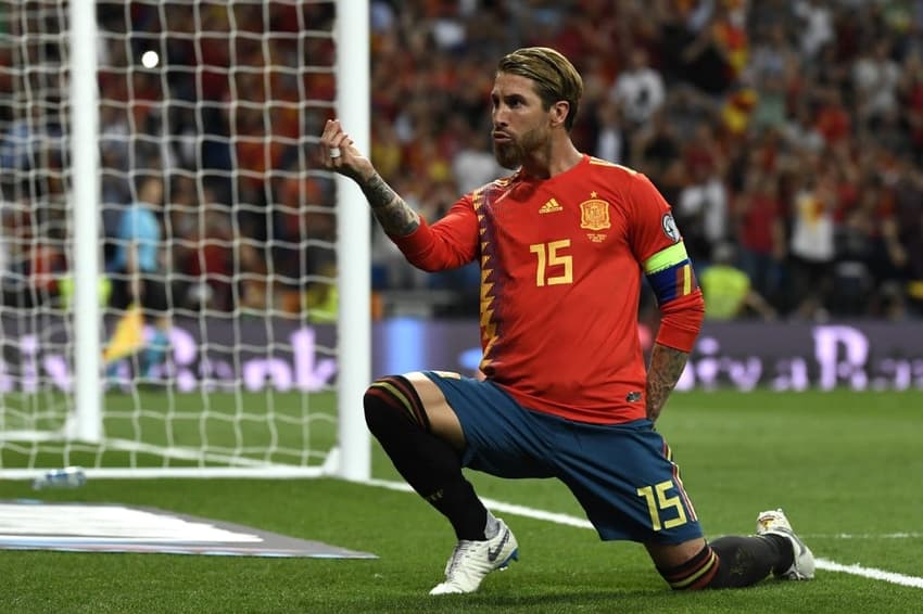 Sergio Ramos em Espanha x Suécia
