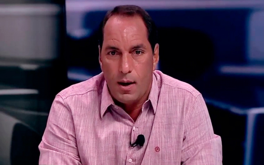 A esperada contratação de Edmundo pela Paramount+ não aconteceu. Com isso, o comentarista fica de fora da cobertura da Libertadores da América e da Sul-Americana pela plataforma de streaming. A esperada contratação de Edmundo pela Paramount+ não aconteceu. Com isso, o comentarista fica de fora da cobertura da Libertadores da América e da Sul-Americana pela plataforma de streaming.