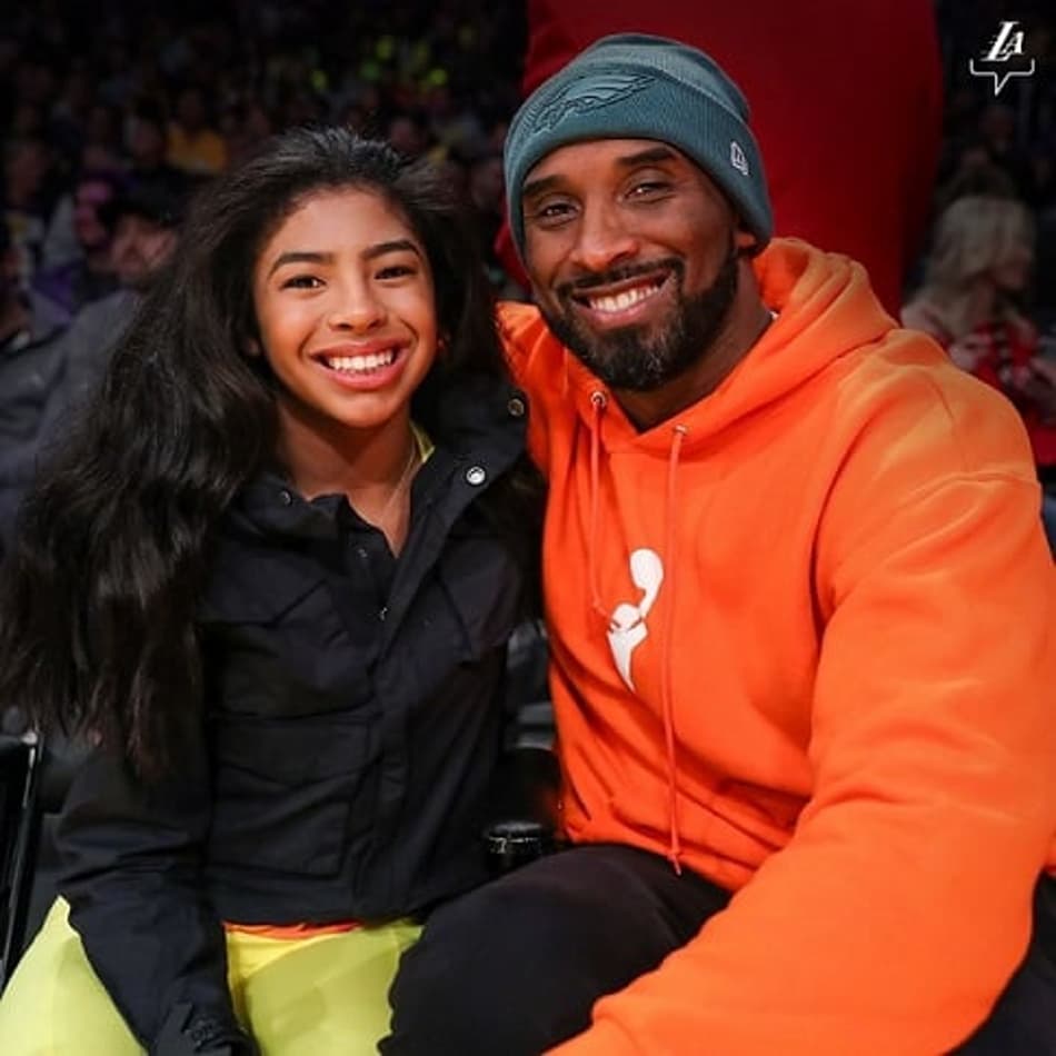 Filha de Kobe, Gianna Bryant recebe homenagem durante draft da WNBA