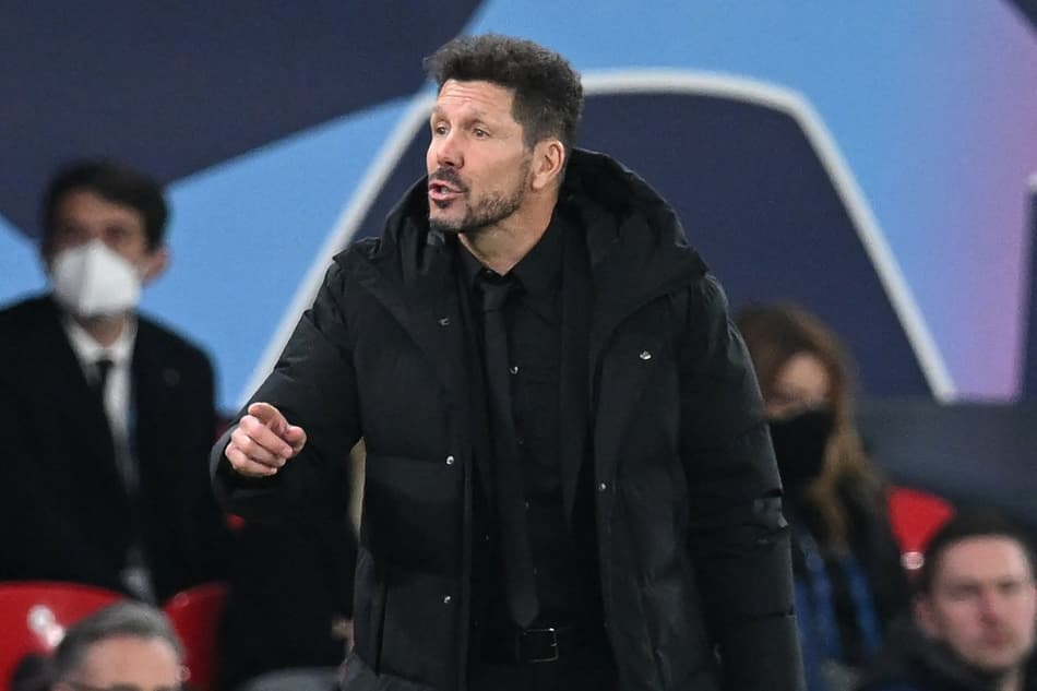 Simeone alfineta Real Madrid e dá resposta atravessada sobre Vini Jr antes de clássico