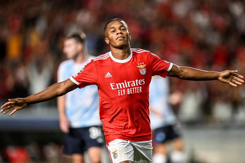 Ex-São Paulo, David Neres fecha com gigante europeu
