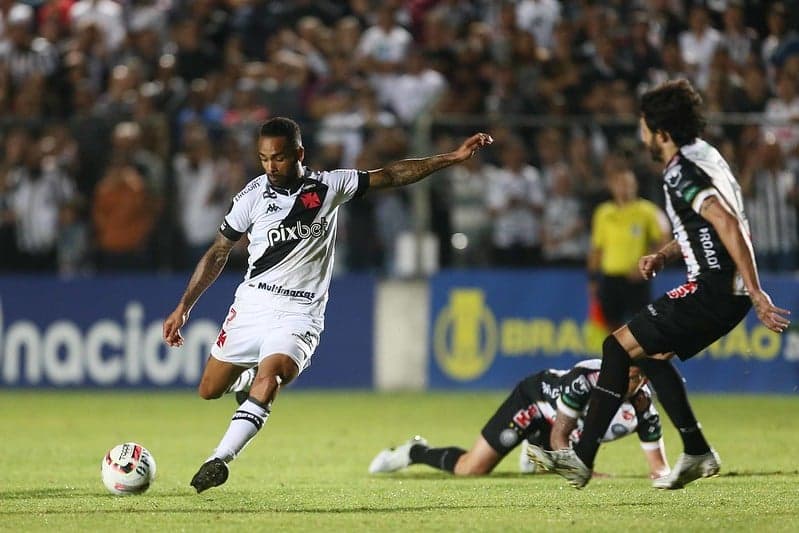 Alex Teixeira em Operário x Vasco, em e2022 (Foto: Daniel Ramalho/Vasco)
