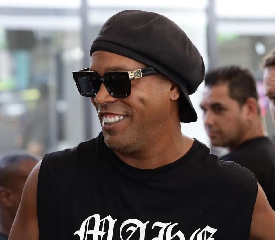 Ronaldinho exalta Dembélé: ‘Ele tem um estilo brasileiro’