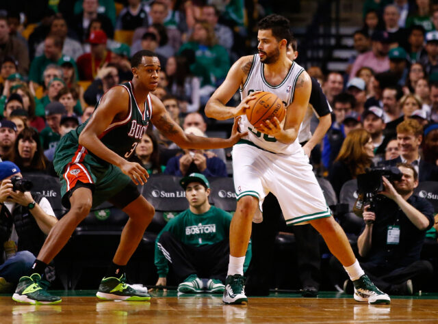 Vitor Faverani - estreou na NBA na temporada 2013/14 Vitor Faverani - estreou na NBA na temporada 2013/14