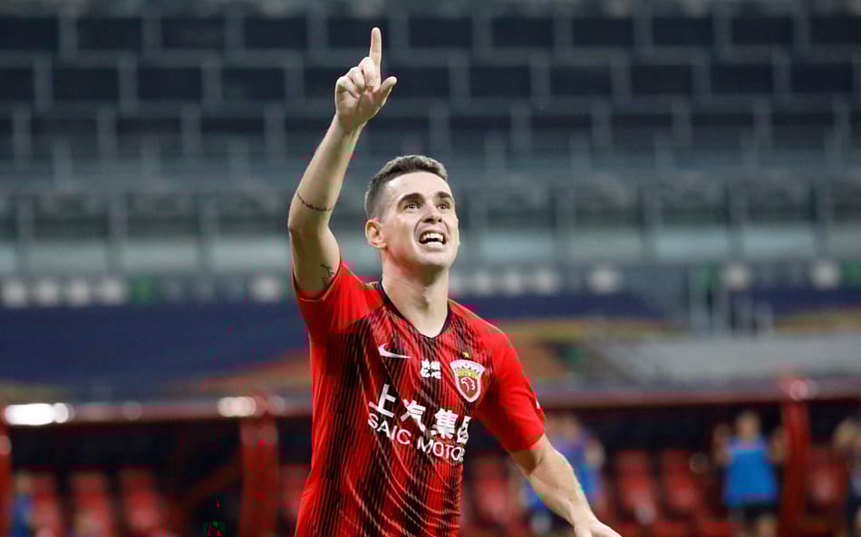 Oscar constrói fortuna após oito anos de China; veja os valores