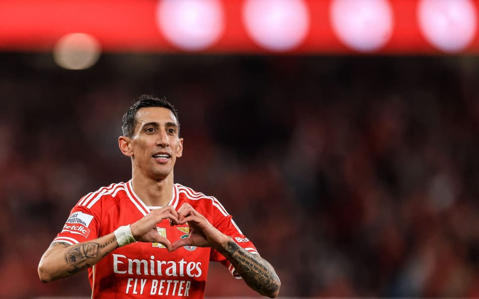 ‘Mais uma pedra no meio da minha carreira’: Di María lamenta nova lesão