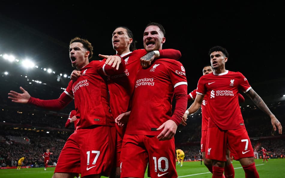 Liverpool decide não renovar com a Nike e assinará com marca rival