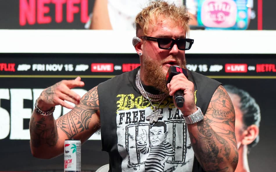 Jake Paul explica motivo de não ter nocauteado Mike Tyson: ‘Não queria machucar’