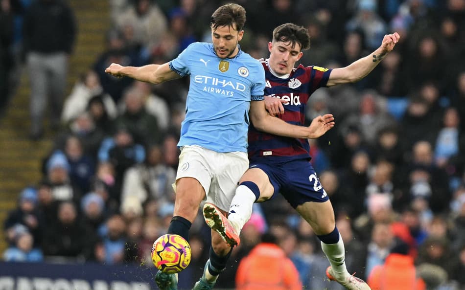 Quem é a nova aposta do City que caiu nas graças de Guardiola: ‘Mini Rodri’