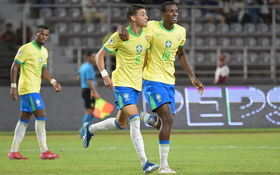 Brasil vence Chile e fica mais perto do título do Sul-Americano Sub-20