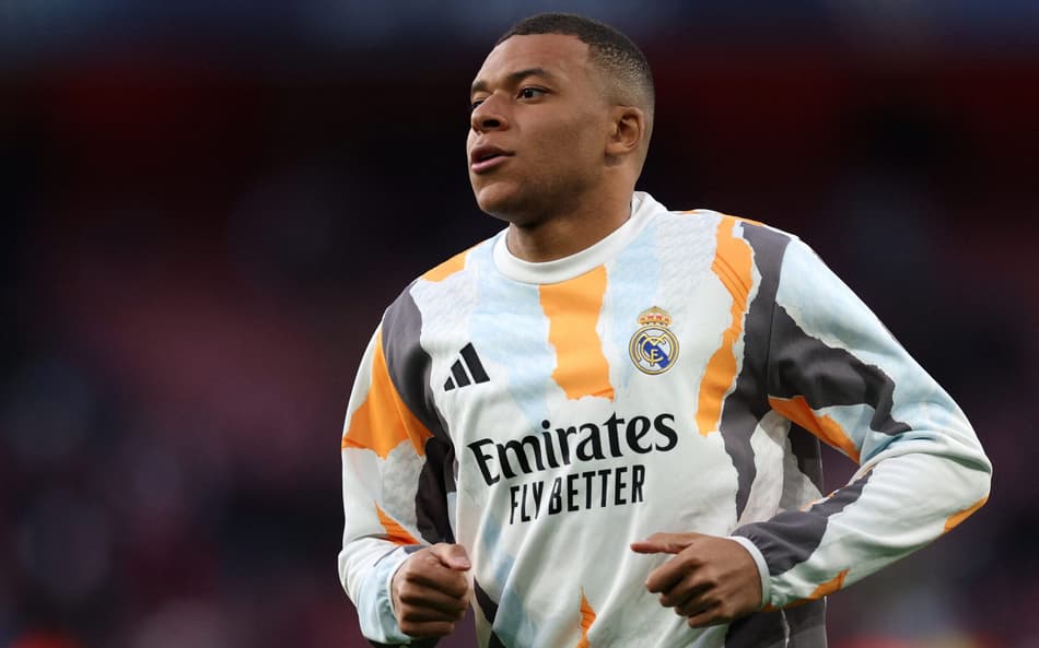 Mbappé de volta? Real Madrid divulga lista de relacionados contra Barcelona