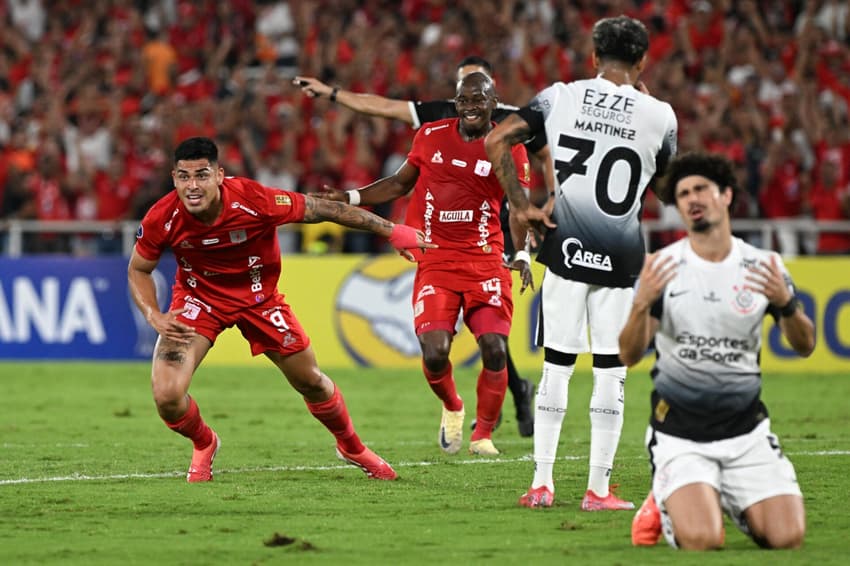 FBL-SUDAMERICANA-AMERICA-CORINTHIANS