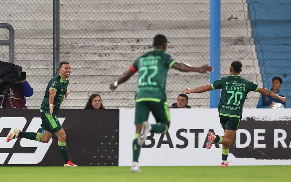 Libertadores: Bucaramanga vence o Racing e lidera grupo do Fortaleza